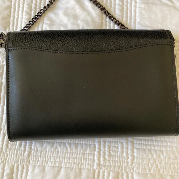 New COACH purse with original box - Picture 3 of 4